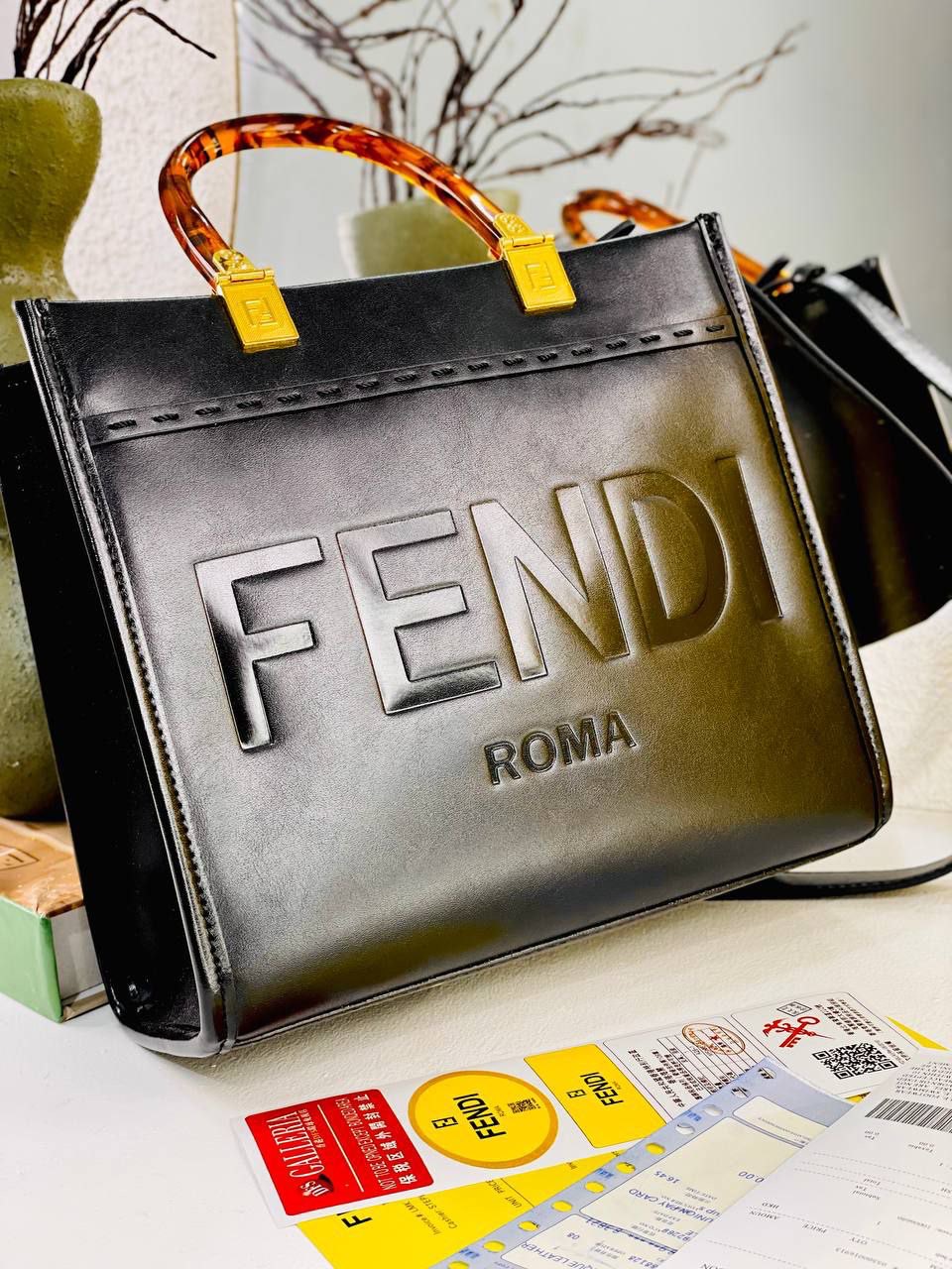 /public/uploads/photos/shares/Suzy bags/IMG_3730.jpeg